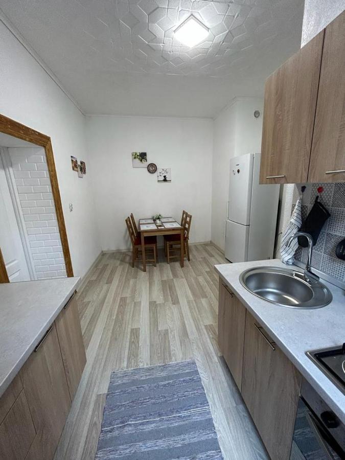 Guest House Rusu Braşov Esterno foto